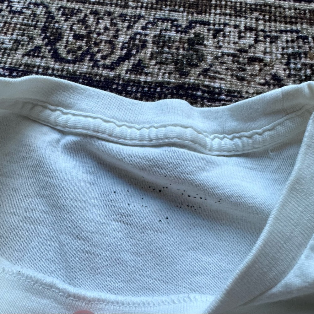 Vineyard Vines White Tee with Golf Graphic - Picture 4 of 5